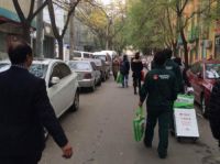 忆往昔敬今朝：老房免费检修送温暖，义服百家社区