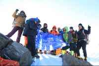华耐登山队 再次登顶海拔5025米四姑娘山大峰