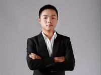 灯烨照明总经理黄孝海，讲述他与风扇灯的故事