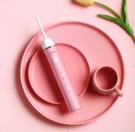 清洁口腔的实用工具——歌岚便携式冲牙器