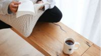 厚度仅为1mm 圣象37℃智控温电地暖系统轻松隔开两个世界