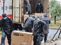 武汉气温断崖式下跌 国美为方舱医院再送空调等物资