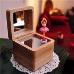 送女生什么生日礼物好 这几种礼物值得推荐