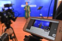 让学习远离手机 熊猫用硬实力打造39寸教育电视新国货