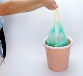 洋洛家庭清洁工具升级垃圾袋 照顾生活“面面俱到”