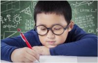 学生护眼灯哪个牌子好？热评品牌值得买吗