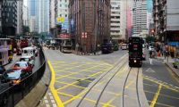 实拍香港一家四口的房子：59平米4房，价值750万，阳台成亮点