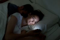 早睡早起身体好？《欧洲心脏杂志》：晚10点前入睡心血管病风险大增