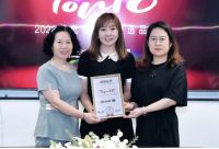 门窗快讯|金堂奖授予沃伦门窗“2022首批设计师严选品牌TOP10”荣誉证书