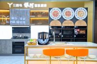 海尔厨电落地三翼鸟，高端增长46%