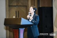 老板电器陈文娟联手京东家电实现厨电领域首个双S+新品亮相