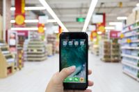 120万买的商铺出租后被改成公厕，可以随意改造租赁的商铺吗？