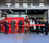 特斯拉中心入驻红星美凯龙上海沪南商场，进一步缩短社区用户服务半径
