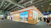 建博会迎来轻高定“材料黑马” 一家美香杉精板直击市场刚需
