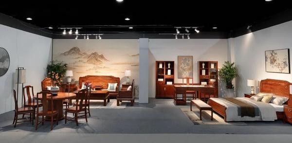 李忠信红木新款上市:鸿运入宅 雅韵归居