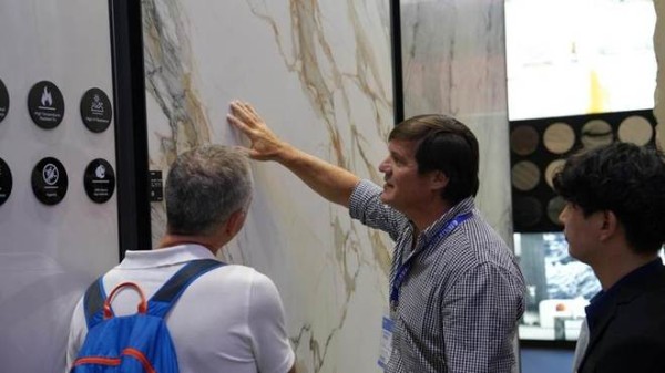 诺贝尔瓷砖以「觀天」之姿亮相2026厦门国际石材展，洞见行业未来趋势