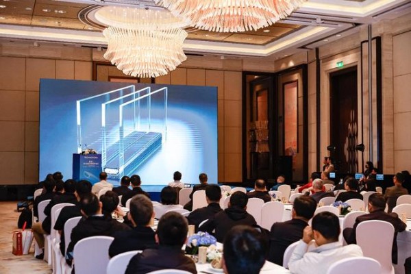 小材料·大温度:2026泰诺风发布会于上海圆满落幕,聚焦门窗心脏技术