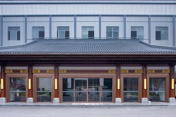 致敬第十个中国品牌日｜李忠信红木：以信为本，筑就红木大国品牌标杆
