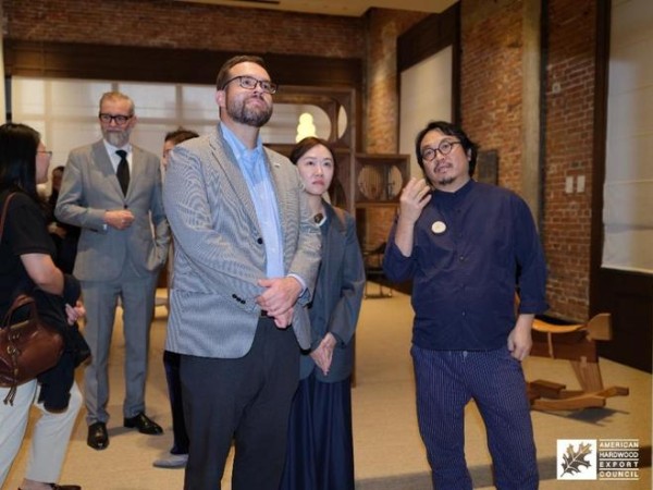 “林间有归途”可持续美国阔叶木概念设计展在沪揭幕