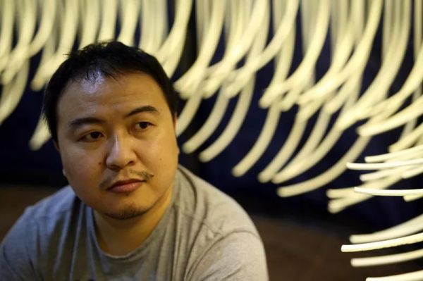 未来生活方式展 | 柏万军:用灯光“秀”出无限可能性