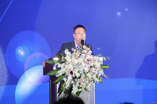 (美国AO史密斯全国家用销售总经理陈毛胜先生致辞)