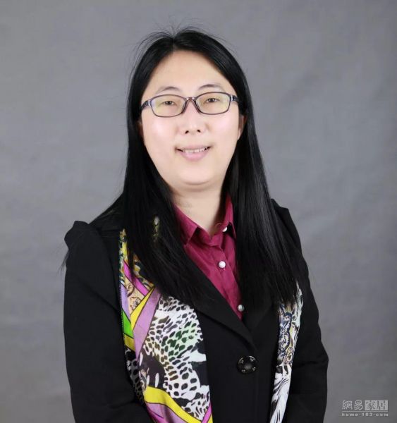 邓晶 成都大学师范学院心理系副系主任、讲师 北京大学心理学系临床心理学博士