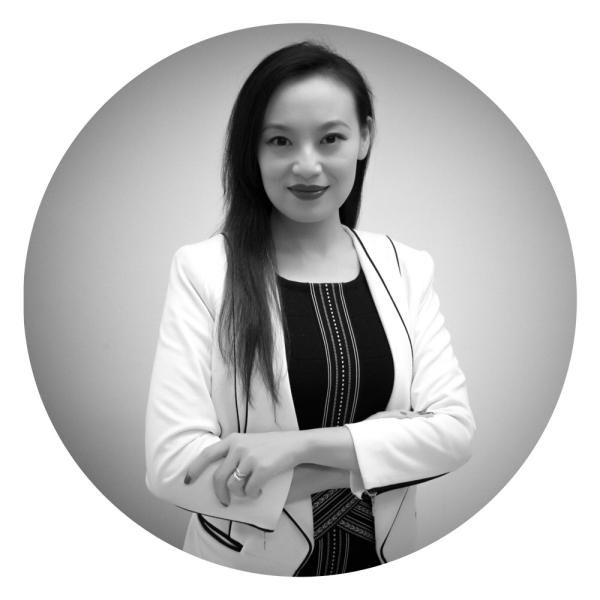 （▲极致盛放Xuberance三维设计CEO、中国3D打印文化博物馆馆长 王蕾）