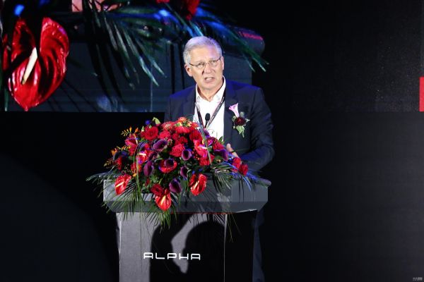 保时捷设计首席执行官Roland Heiler