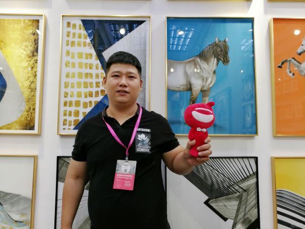 金辉框画李超:通过家居展让公司产品覆盖面更广