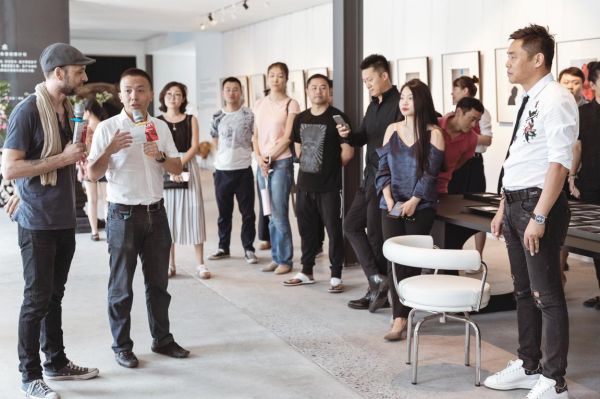 【遇见艺术】山地&谢斌影像展开幕!为什么设计圈都在关注?