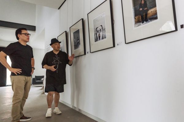 【遇见艺术】山地&谢斌影像展开幕!为什么设计圈都在关注?