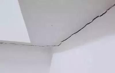 墙面装修问题大汇总!开裂起皮变色渗水通通解决