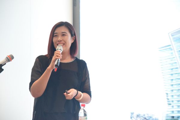 居然之家家居连锁集团展览公司代表刘朝霞进行2018年北京国际建材展暨设计博览会推广宣讲