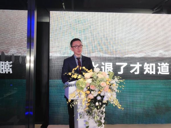 共享办公低谷期 红星美凯龙以“霍KING”来抄底