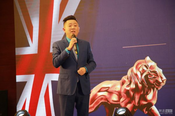 佐岚防霾门窗董事长彭培伦董事长