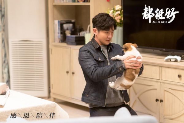 图中电视柜、书柜来自美克家居A.R.T.玫瑰罗盘系列
