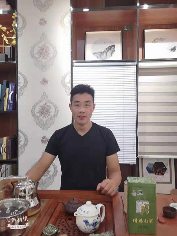 郑州益兴华商贸有限公司的创始人朱益刚先生