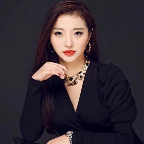M+成都站TOP10获奖设计师:乐山师范学院美术学院 副教授廖夏妍