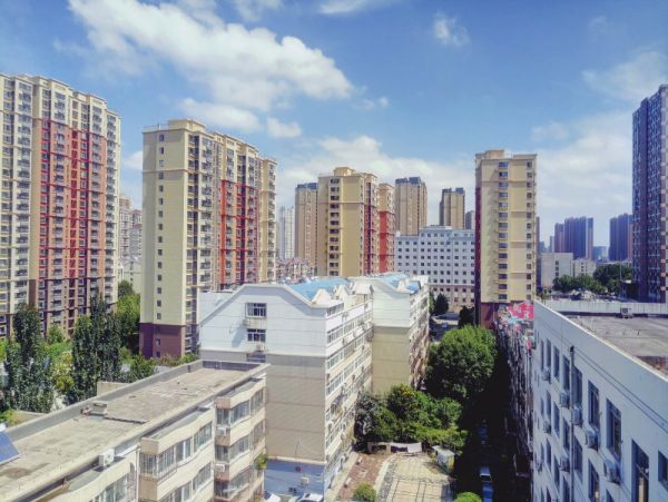 房价扛不住,房地产市场却仍还死撑不跌?其中缘由太扎心