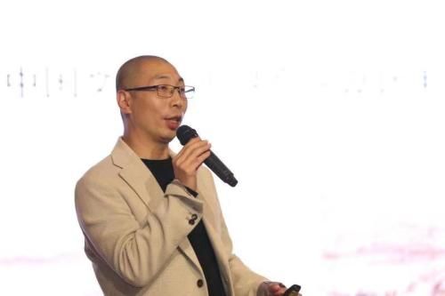 (“狼叔课堂”创始人刘淼)