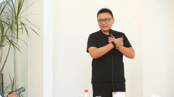 厦门九鼎装饰 设计总监:赵 旭