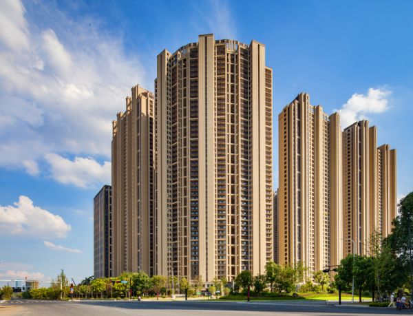 楼市变化不断,专家无意间透露房价的低:未来不可能大幅下跌