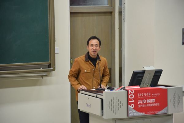 陈琦_副本.jpg