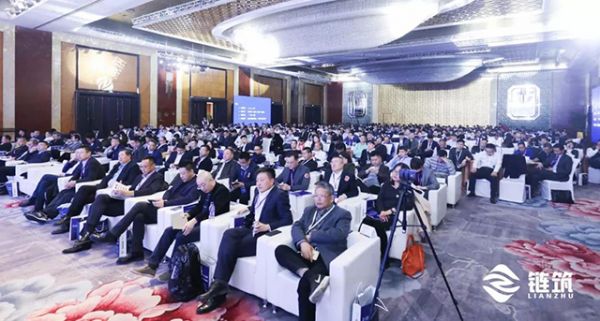 千川木门荣获“2019年度中国房地产产业链战略诚信领军企业”称号!