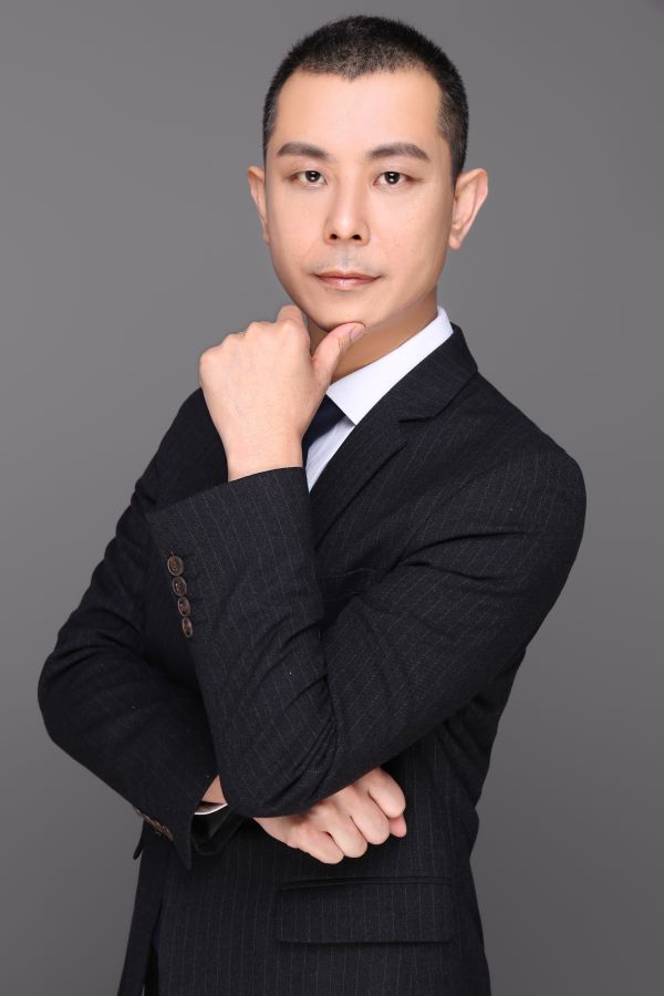 红星美凯龙湖南省营发二中心总经理:华诚