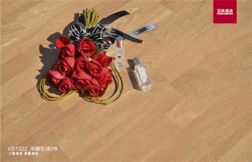 62、2020流行圣象三拼花木<a target=