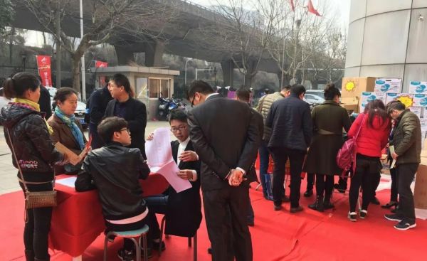 聚焦·访谈丨宰王凯:“IT男”如何跨界成为板材大王