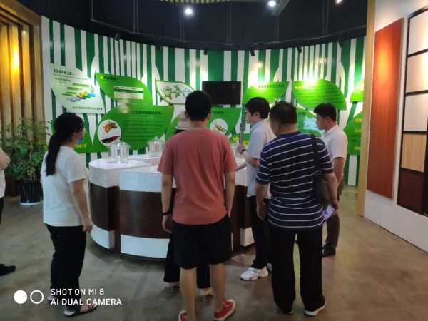 感恩回馈,客户至上!兔宝宝全屋定制举办VIP杨梅采摘节