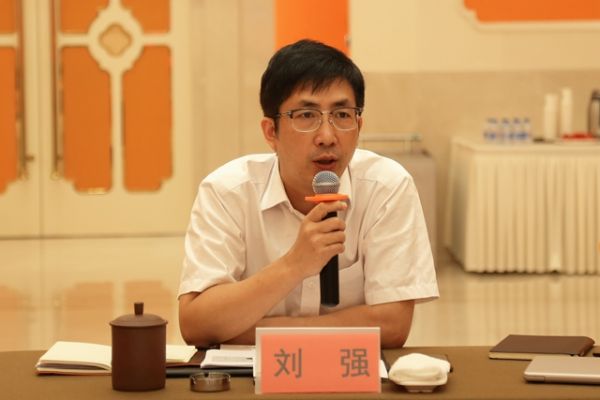 刘强.jpg
