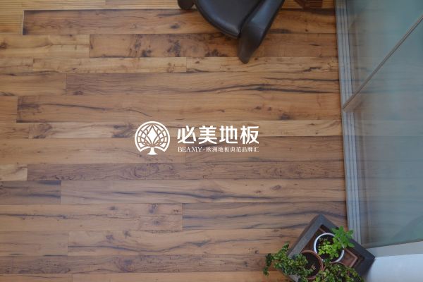 必美<a target=